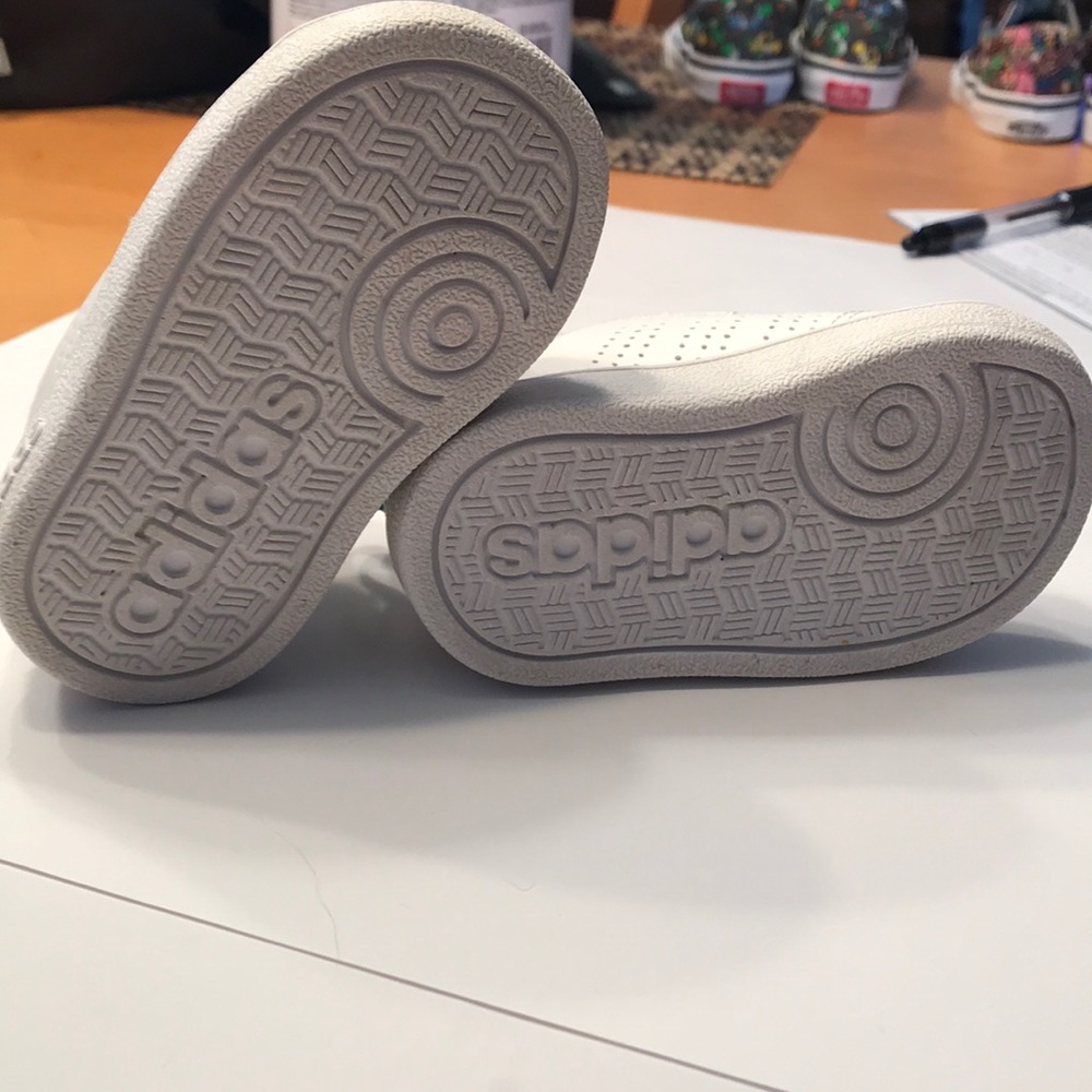 Good used condition adidas! - Picture 7 of 7